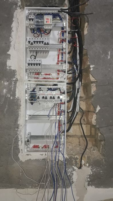 Электрик ва Сантехник хизматлари