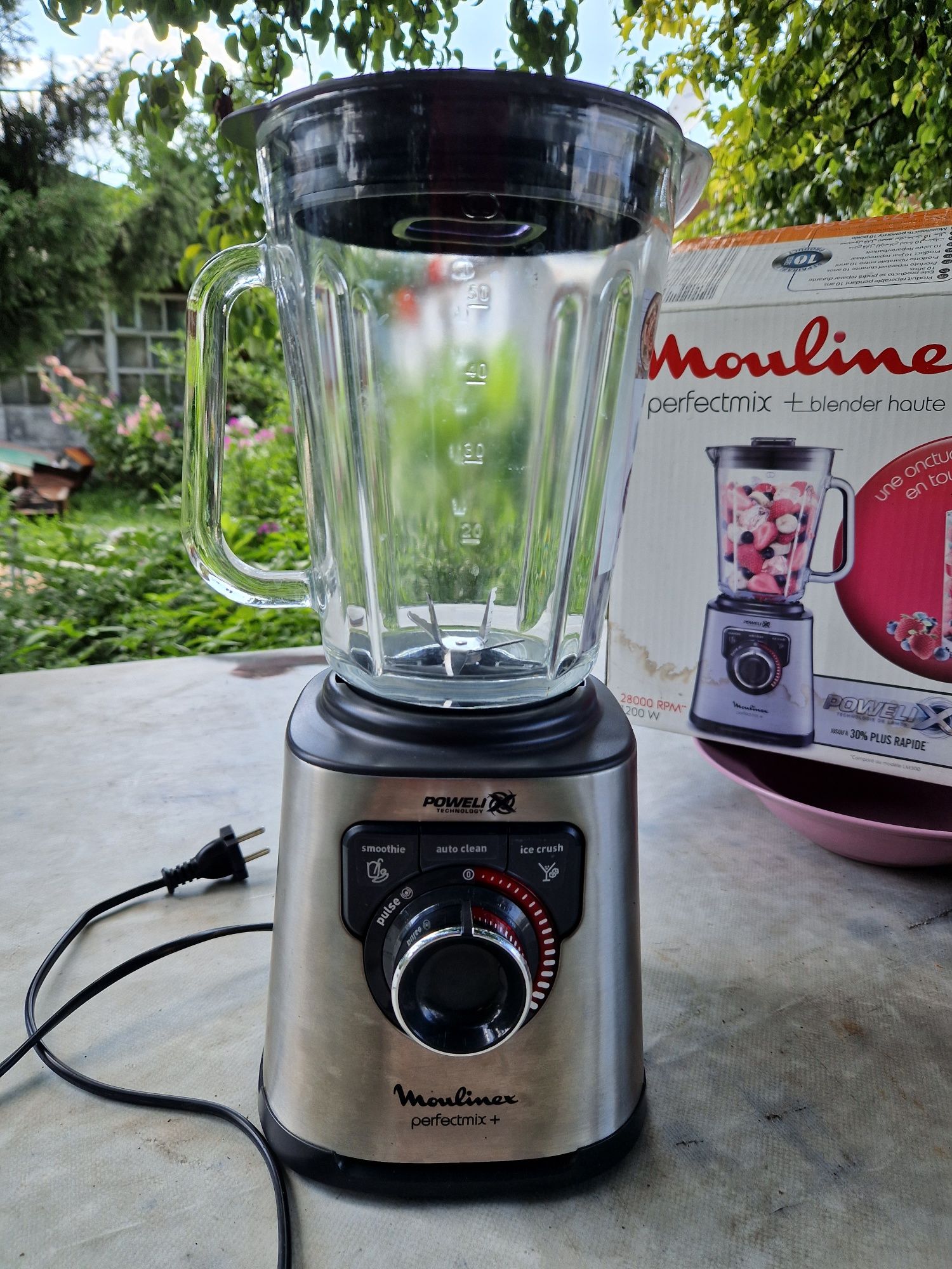 Блендер  moulinex perfectmix+ lm-811132