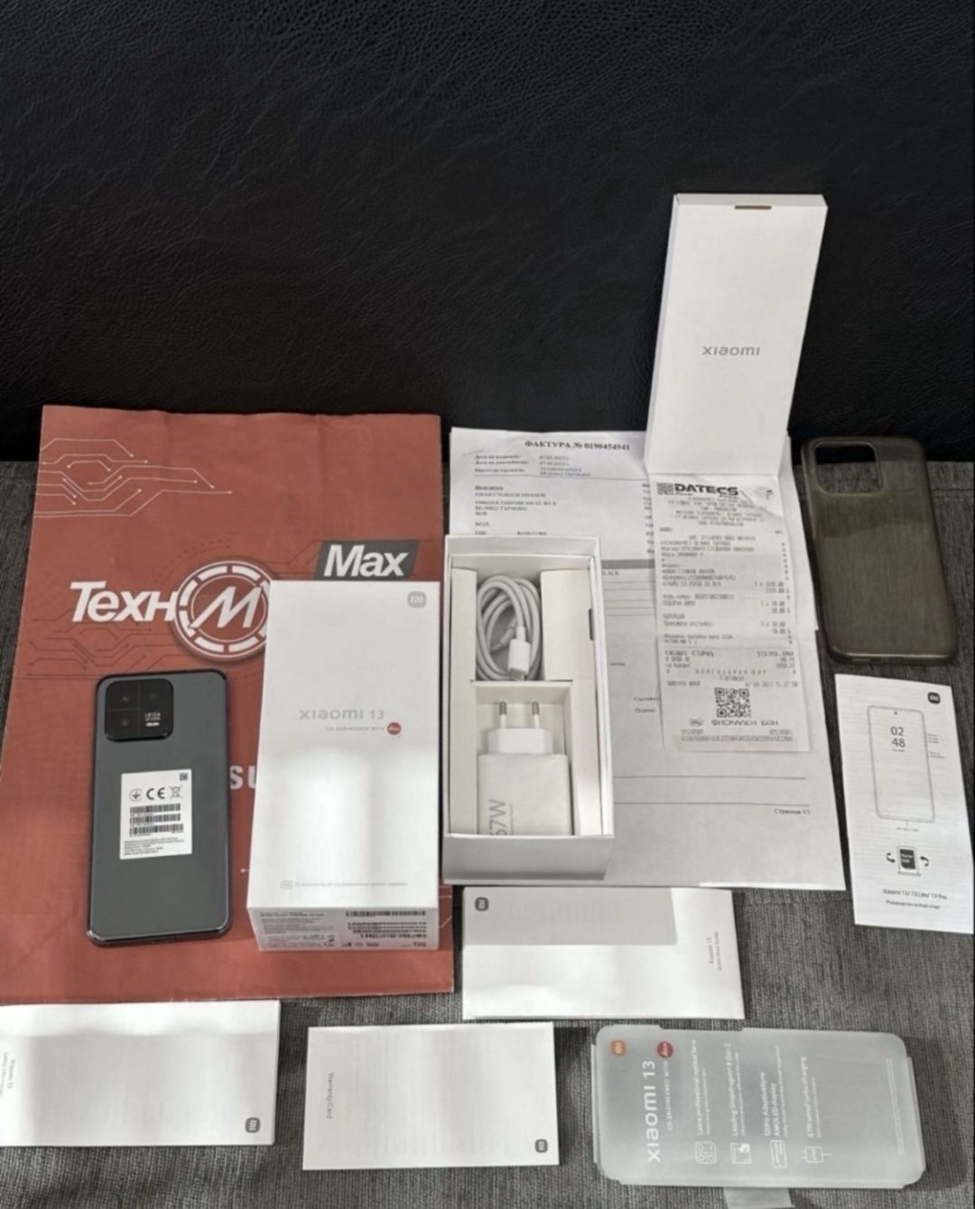 256GB Xiaomi 13 5G Гаранция Техномаркет до 2025г. Black / Черен
