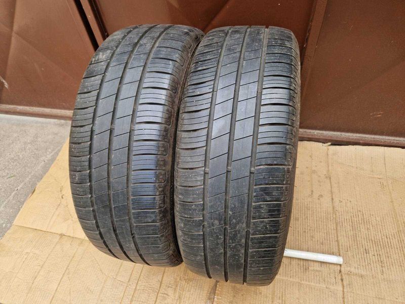 2 Goodyear R17 205/55
летни гуми
DOT1119