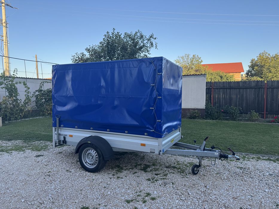 Remorca Humbaur cu Prelată 1300kg