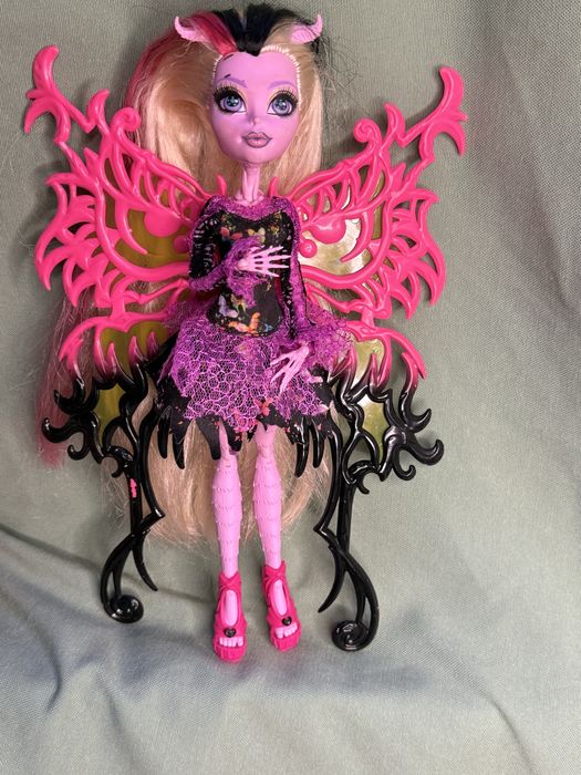 Vand papusi monster high