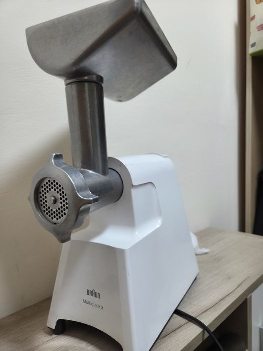 Электрическая мясорубка Braun Multiquick 3