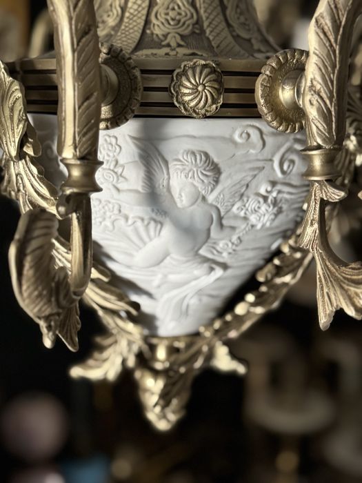 Candelabru Portelan- iluminat interior