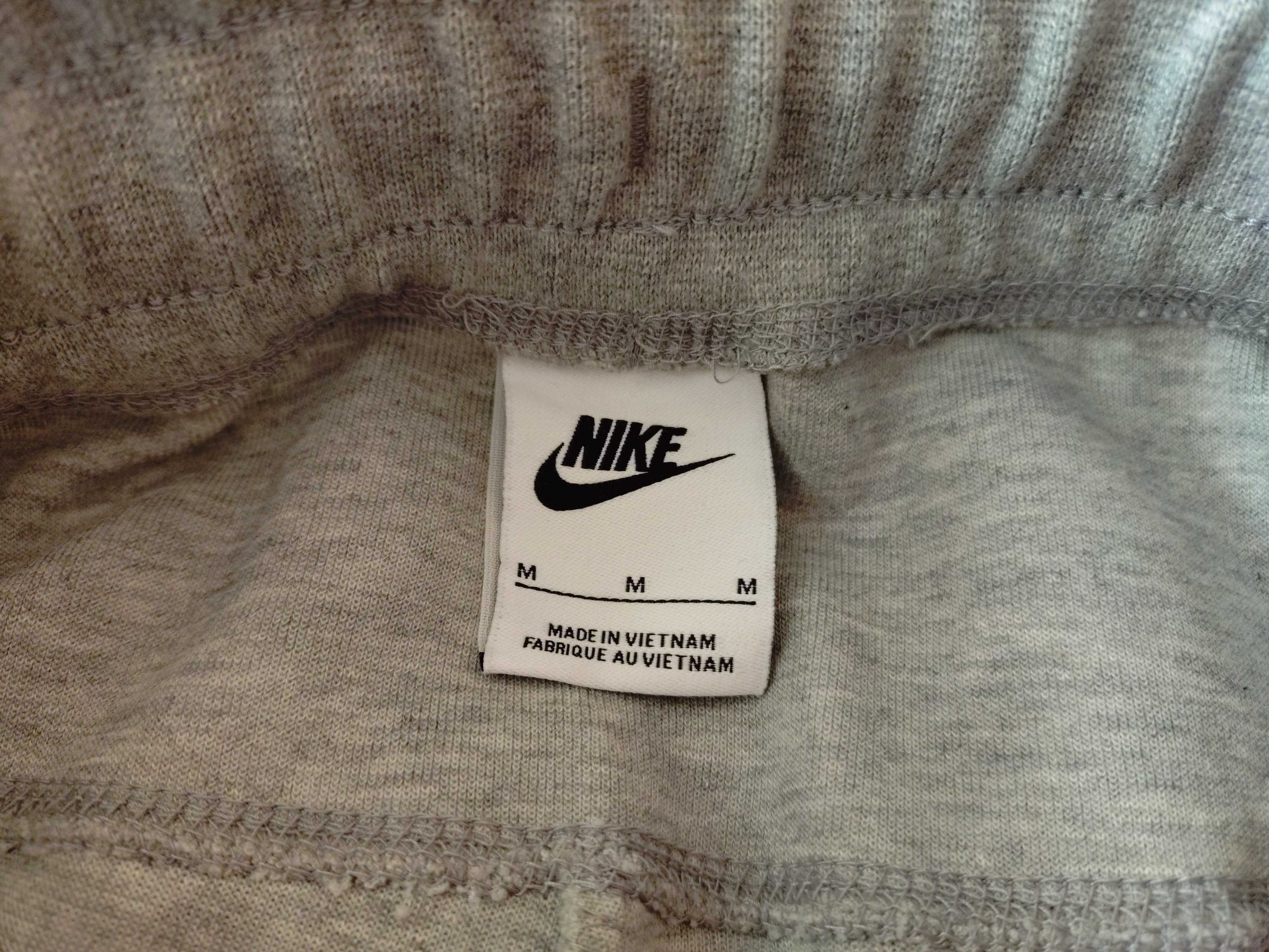 Анцунг Nike size M