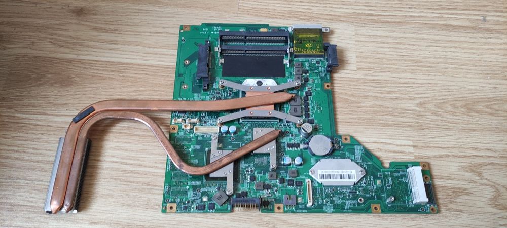 Placa de baza Medion Akoya P6512 cu procesor Amd P320 - Funcționala