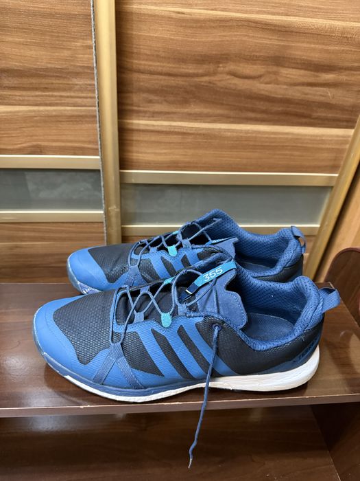 Кроссовки Adidas б/у
