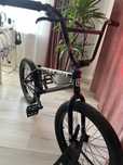 Bicicleta BMX Kink Launch 2022 Verde-Negru