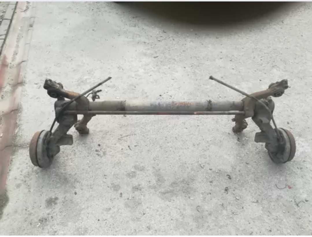 Vand punte spate Peugeot 206 după 2003 (senzori activi)
