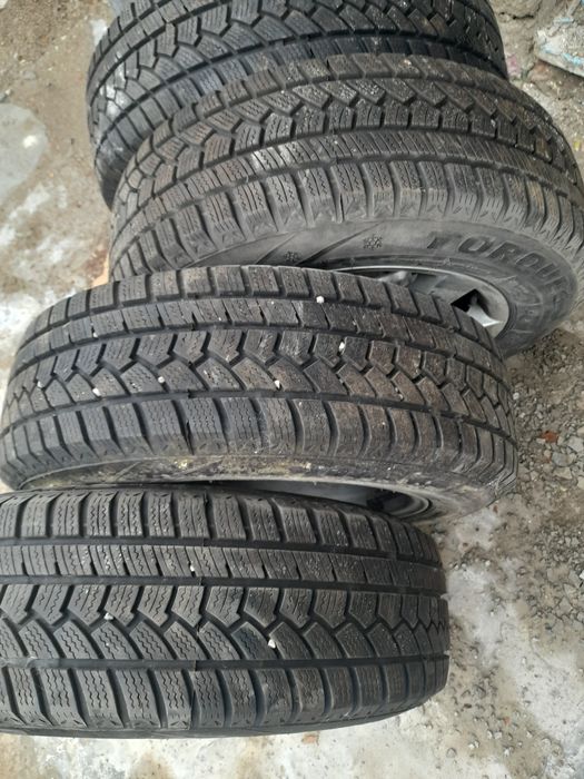 Set 4 Anvelope 195-65-15 cu Jante Aliaj 5x112 pe R15