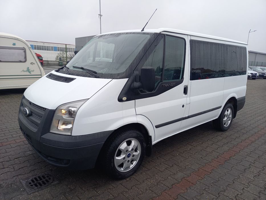Ford Transit 8+1 locuri Euro 5