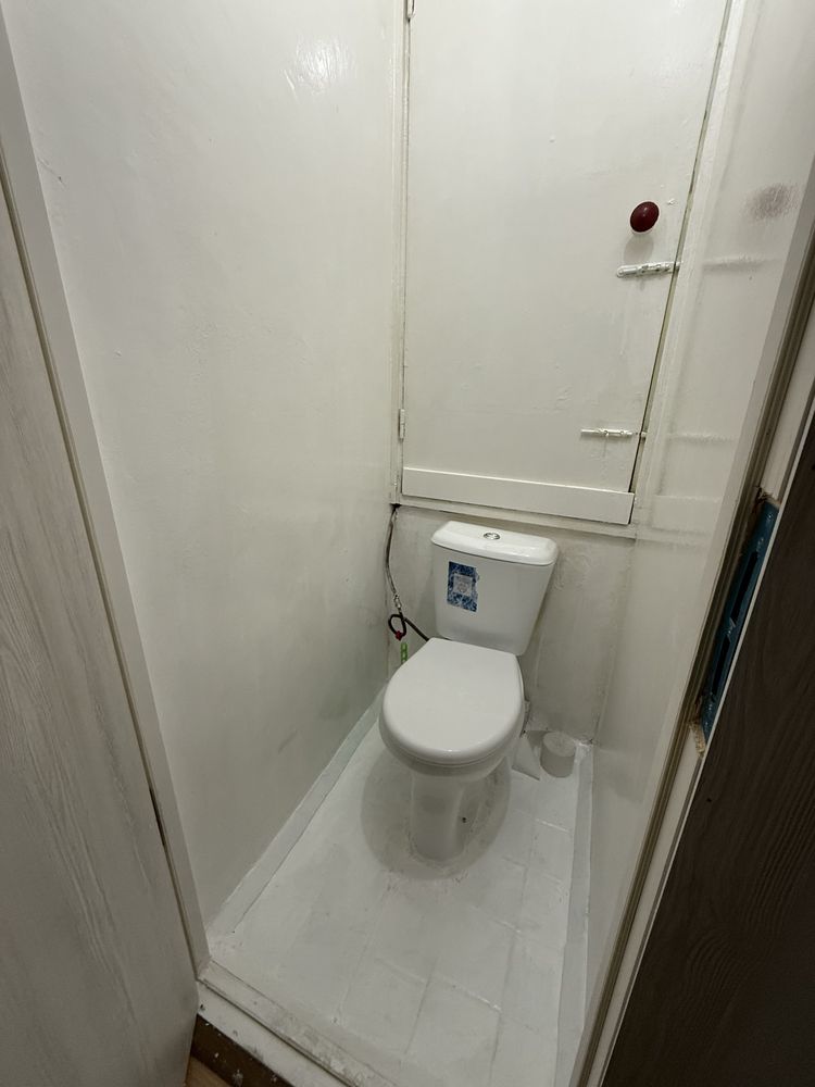 Продаю  свою квартиру 1в2/4/4