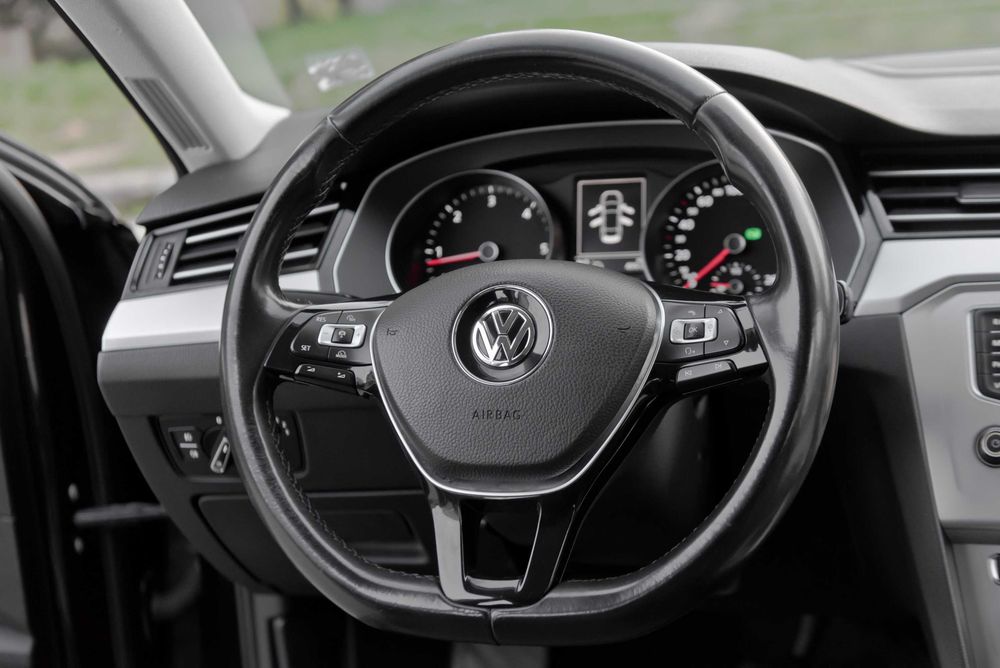 VW Passat * DSG * ERGOComfort *