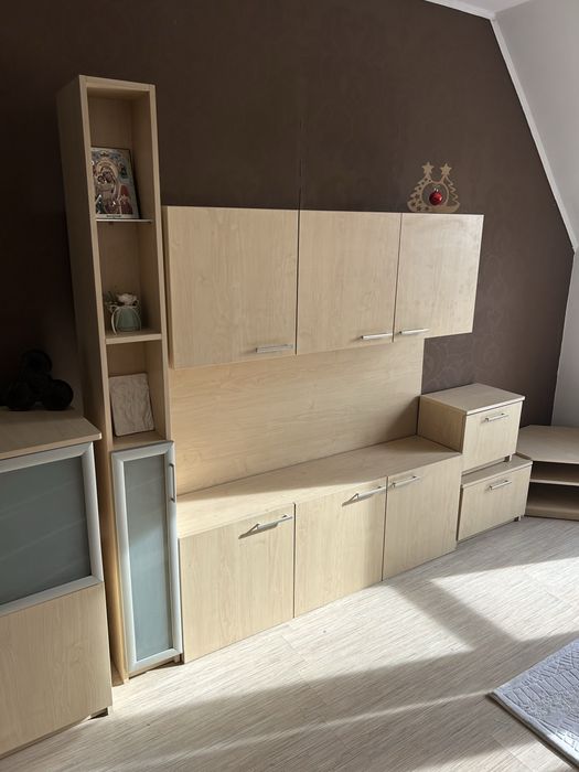 Дървени мебели различни видове