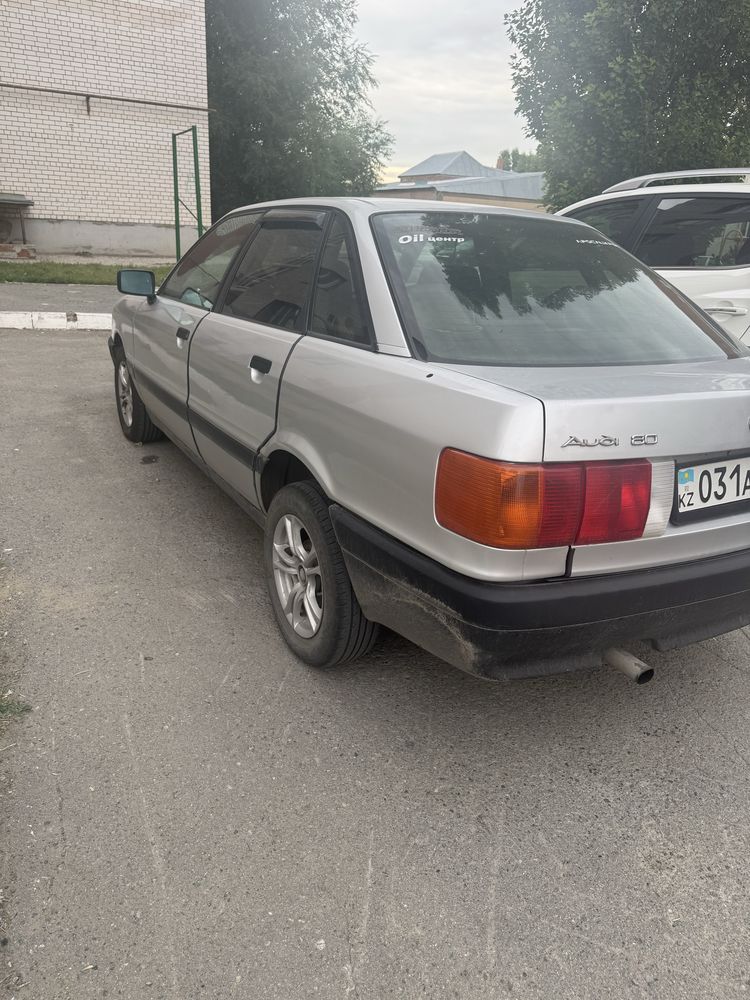 Ауди 80 б3  1991 г