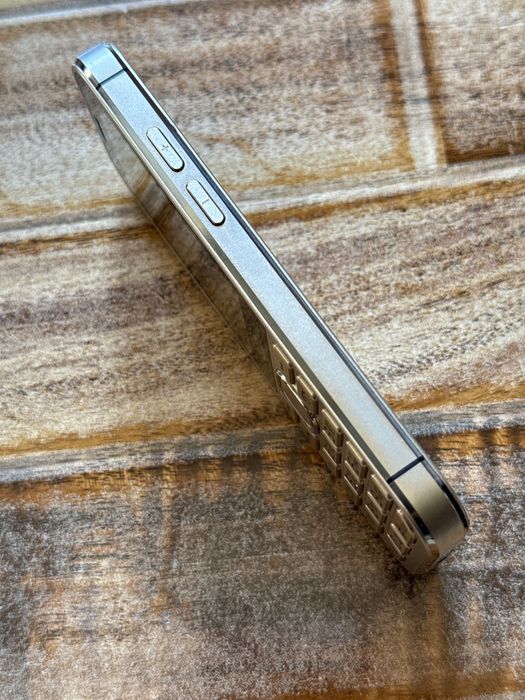 Аджиб стиль — яркий восточный орнамент, узоры.