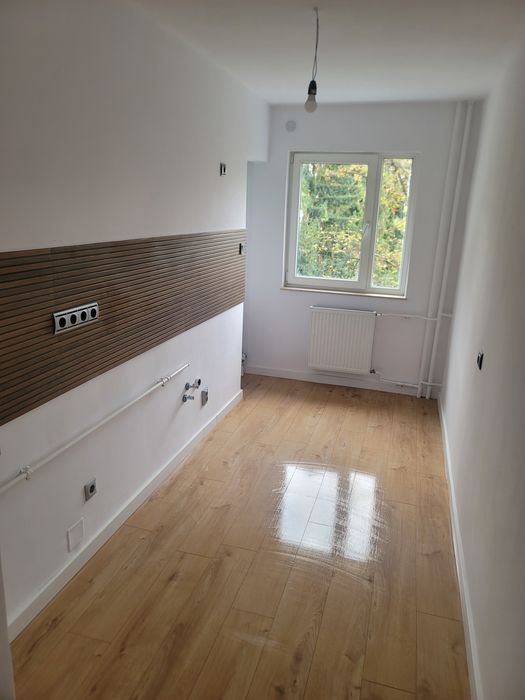 Vand apartament 2 camere
