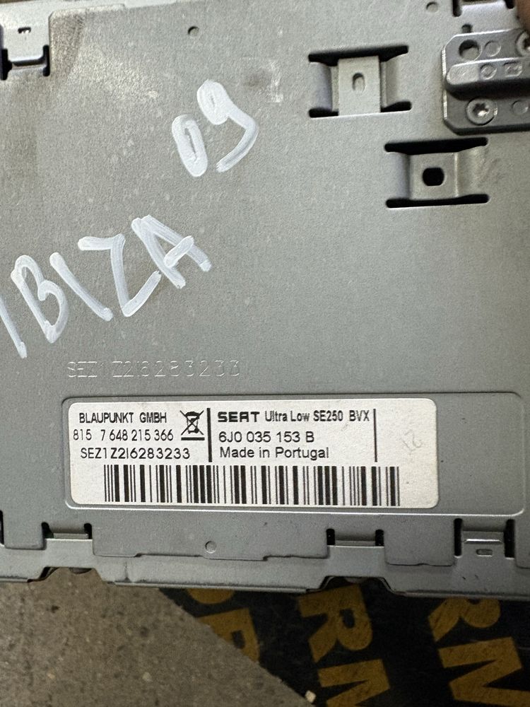 Seat ibiza 2009 година сд радио