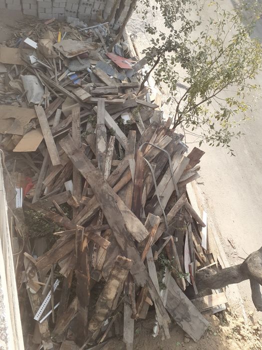 Срочно черный тахта сотилади