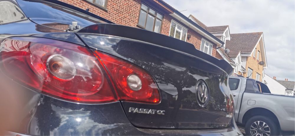 Lip / eleron / praguri vw cc