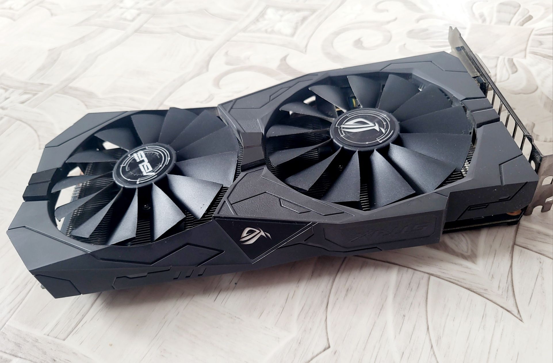 Видеокарта Asus GeForce GTX 1050TI Strix Gaming 4Gb 128bit GDDR5 (STRI