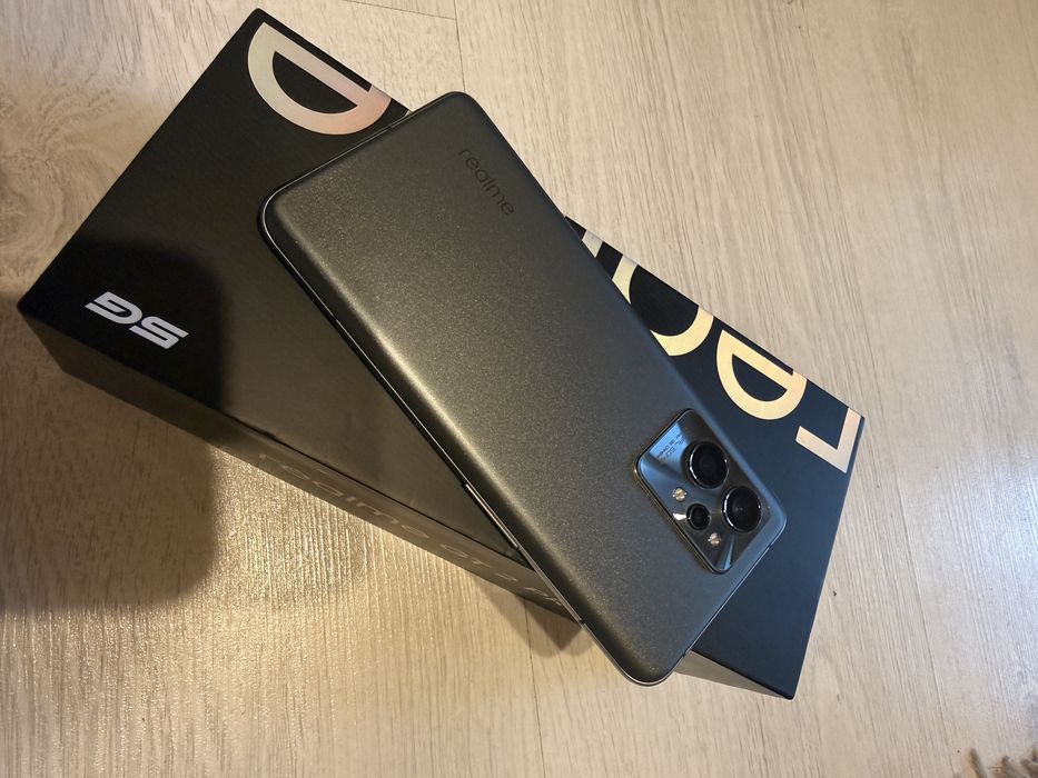 Realme GT2 Pro folosit  12gb RAM 256 gb stocare