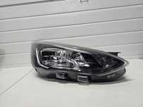 Far dreapta led și halogen Ford Focus 4/IV Cod : MX7B-13E014-CD