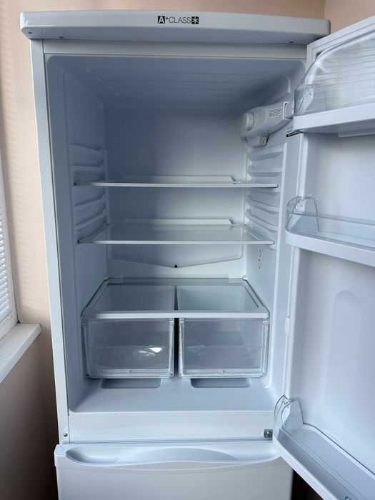 Хладилник Indesit