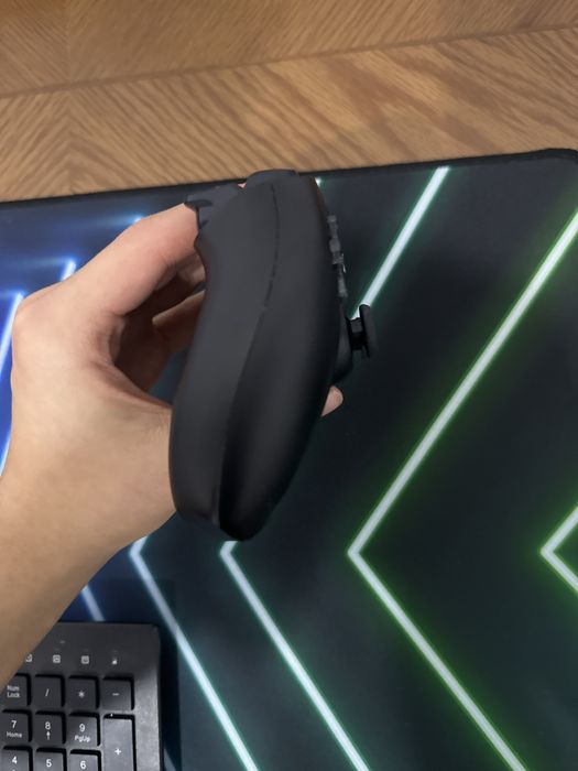 джостик от пс5 черный