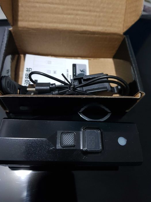 Far Bicicletă cu acumulator