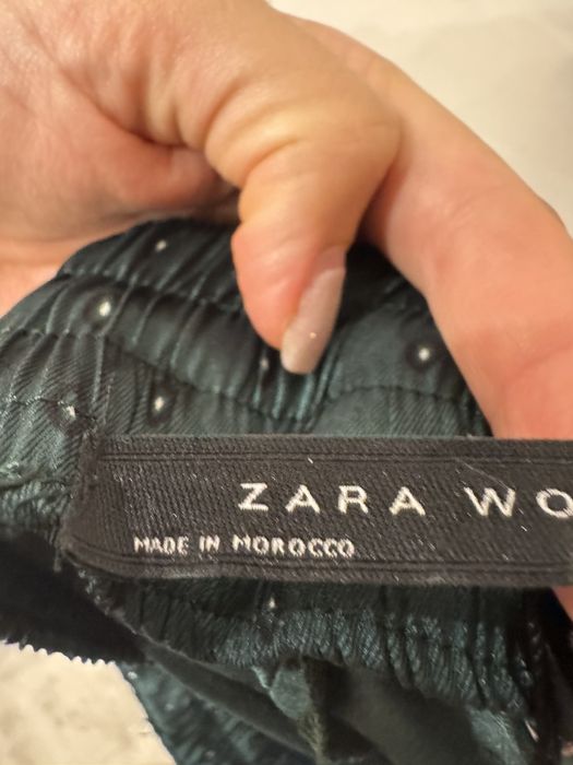 Дамски сатенен панталон Zara