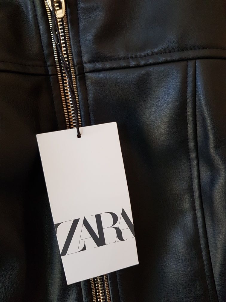 Zara олекотено яке гъши пух и ново кожено