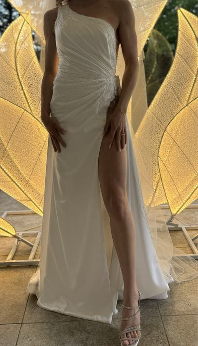 Vand Rochie de Mireasa