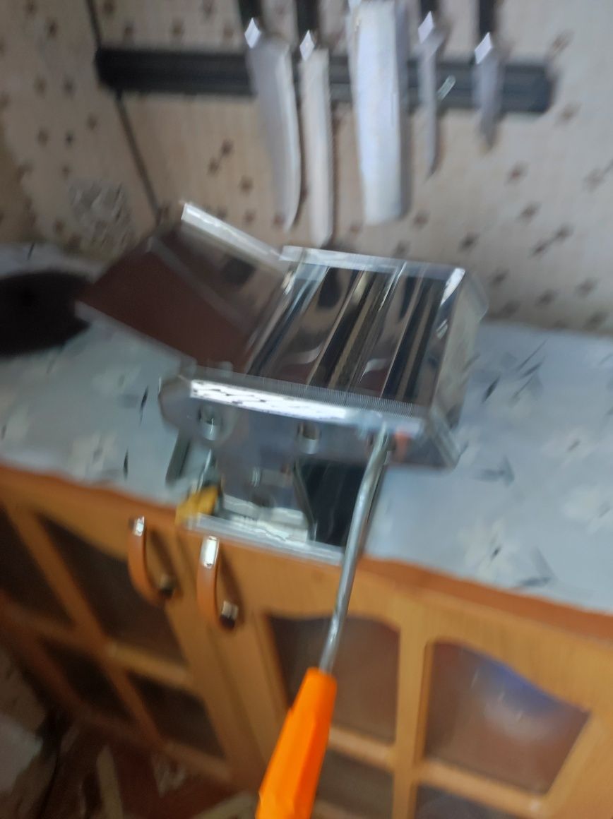 Продам лапшарезку