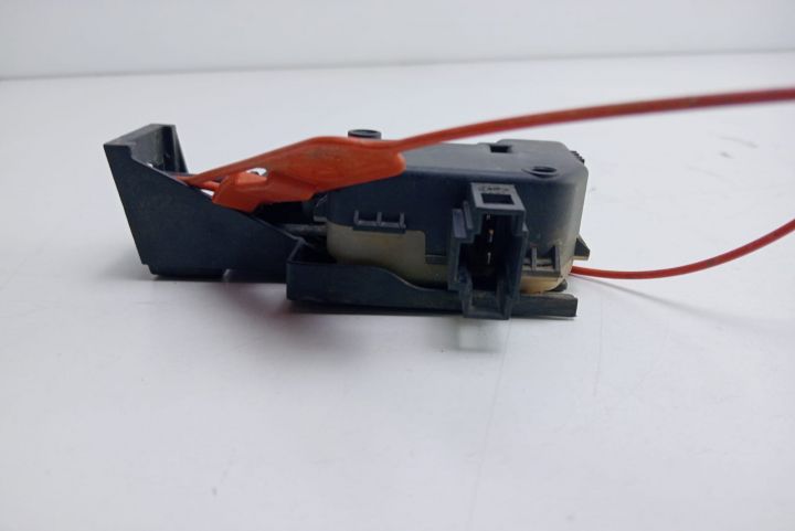 Motoras rezervor   A2048200072 Mercedes-Benz CLS-Class C218/X218 seri