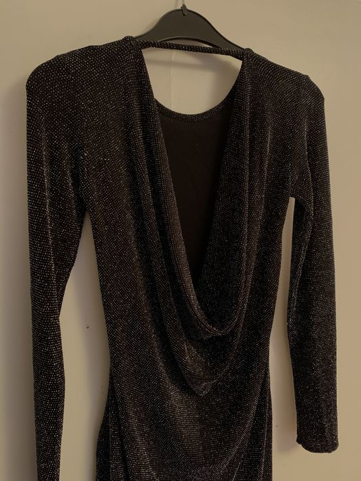 Блестяща официална рокля с гол гръб