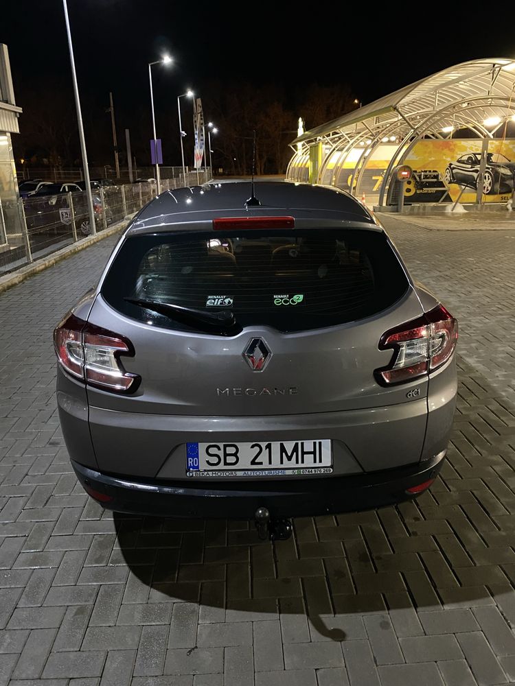 Renault megane 3 / 5.200 / ( Negociabil )