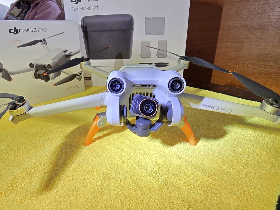 Drona DJI Mini 3 Pro combo full accesorii