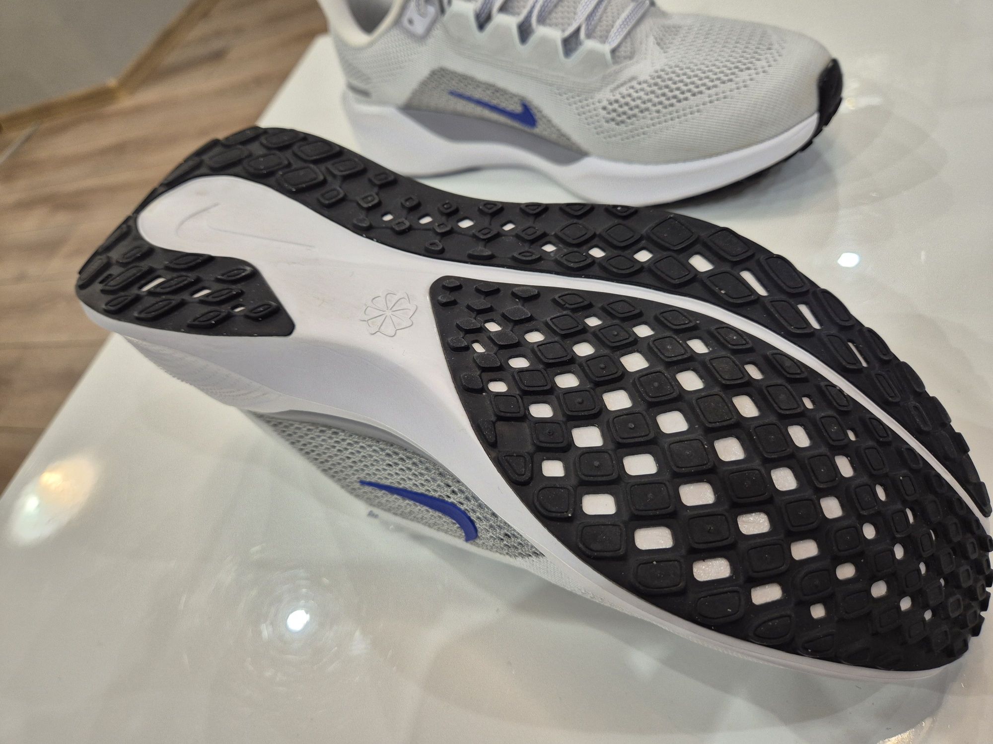 Nike Pegasus 41 чисто нови!!!