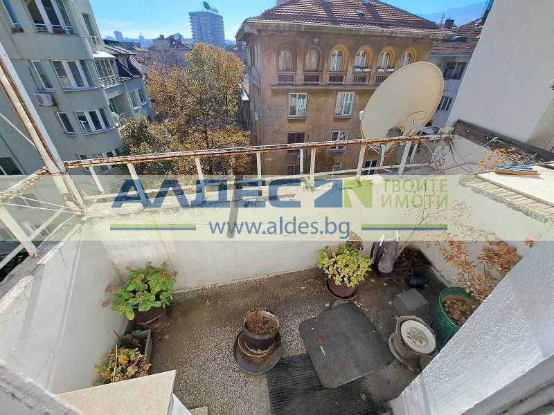 Продава се Двустаен апартамент в София, Център - 71 кв.м за 3944 €/кв.м - Снимка #4