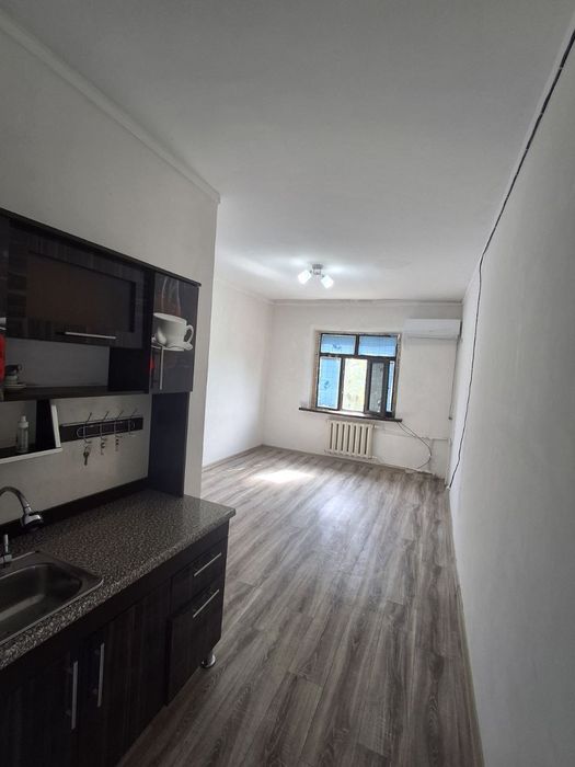 Продаётся кухонный буфет