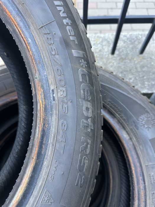 Vand 4 anvelope iarna Hankook 185/60/15