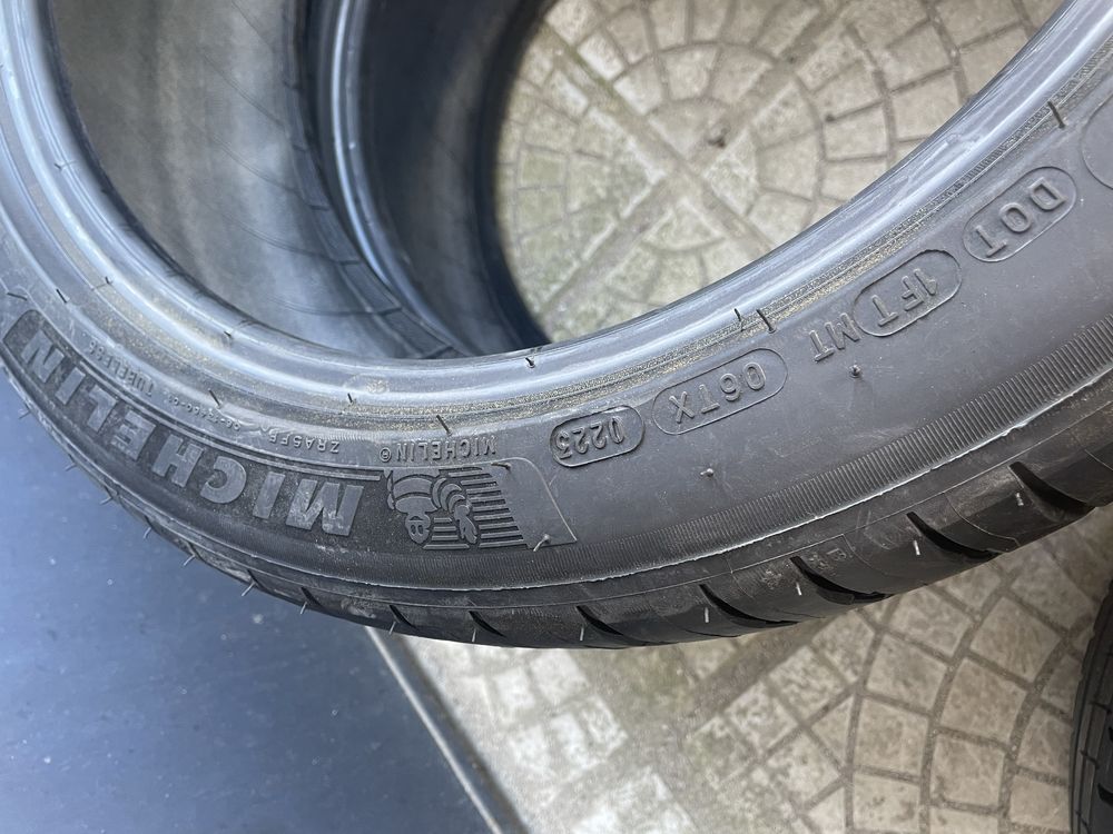 2бр.летни гуми Michelin Pilot sport 4 225/45/18 95Y XL TL.