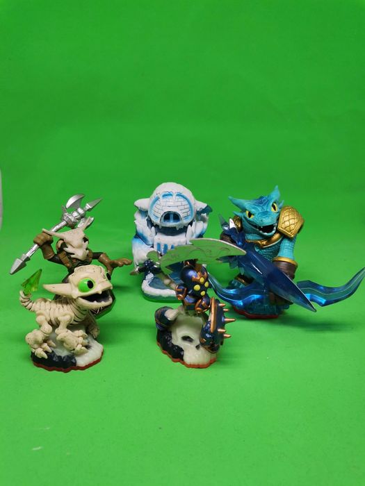 Figurine și joc Skylander și portalul interactiv ptr Xbox