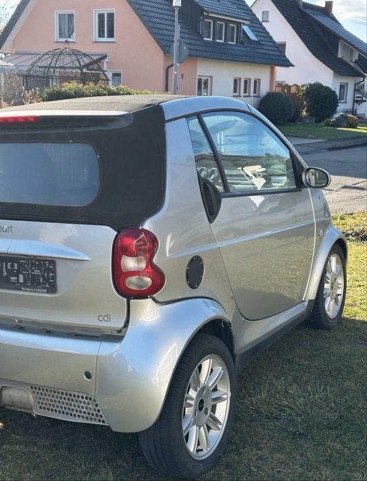 Vand Smart Fortwo cabrio diesel nerulat in tara