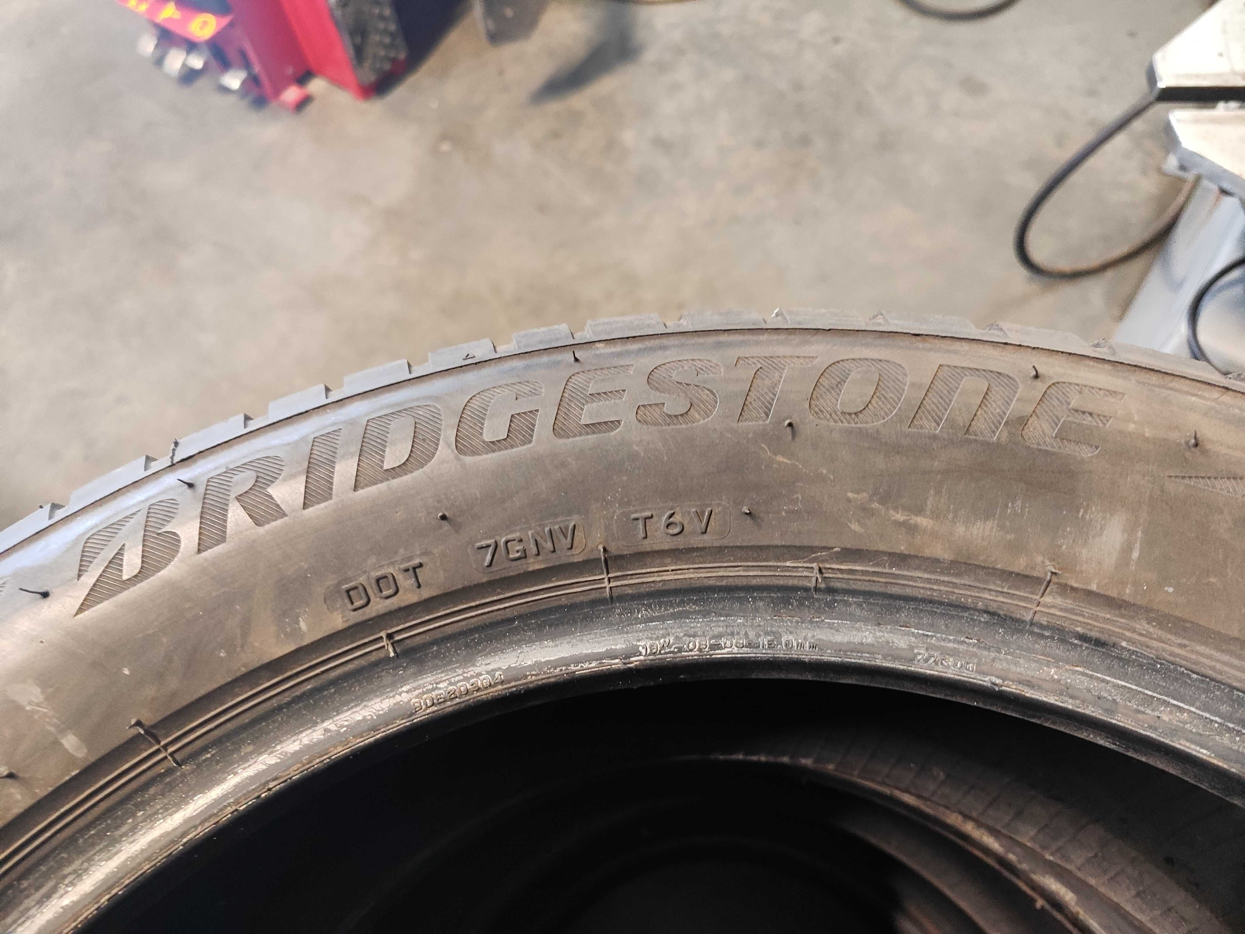 4бр.зимни гуми 235/50/19 Bridgestone