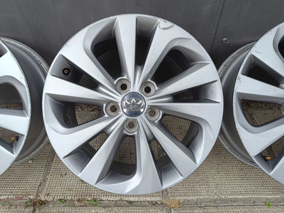 ОРИГИНАЛНИ джанти 17 '' цола  5x114,3 TOYOTA / ТОЙОТА  7J ET50