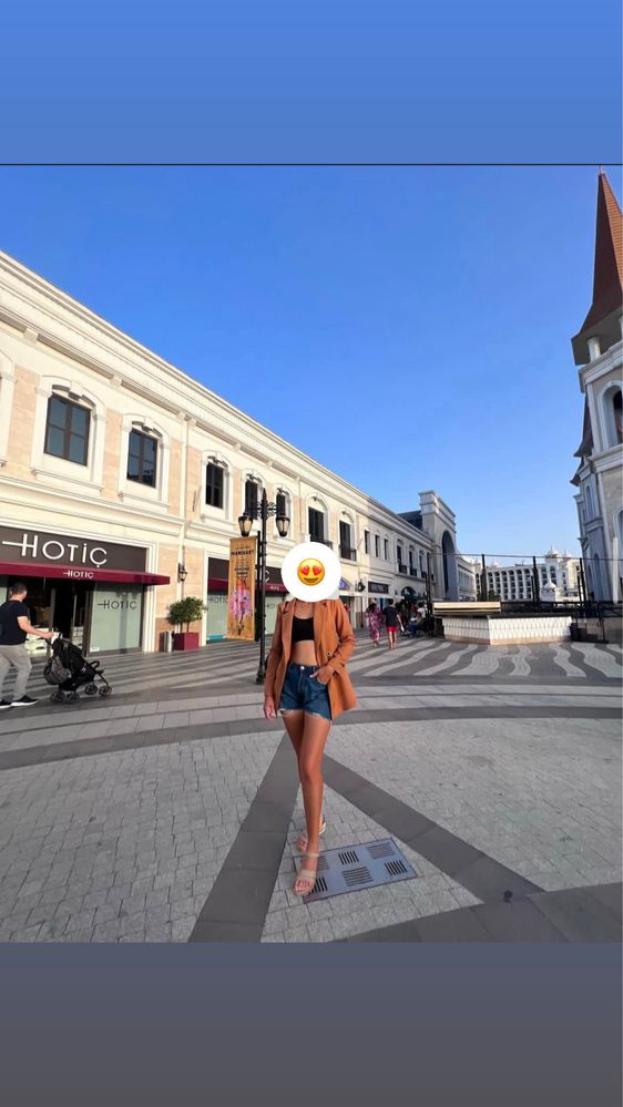 Продам все по 3 к женскую одежду