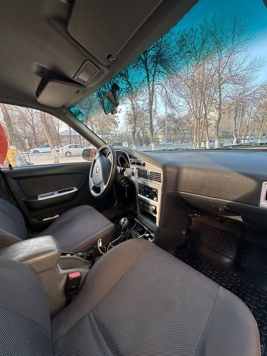 Nexia 2 naqt yoki vekupga beriladi