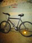 De vânzare bicicleta